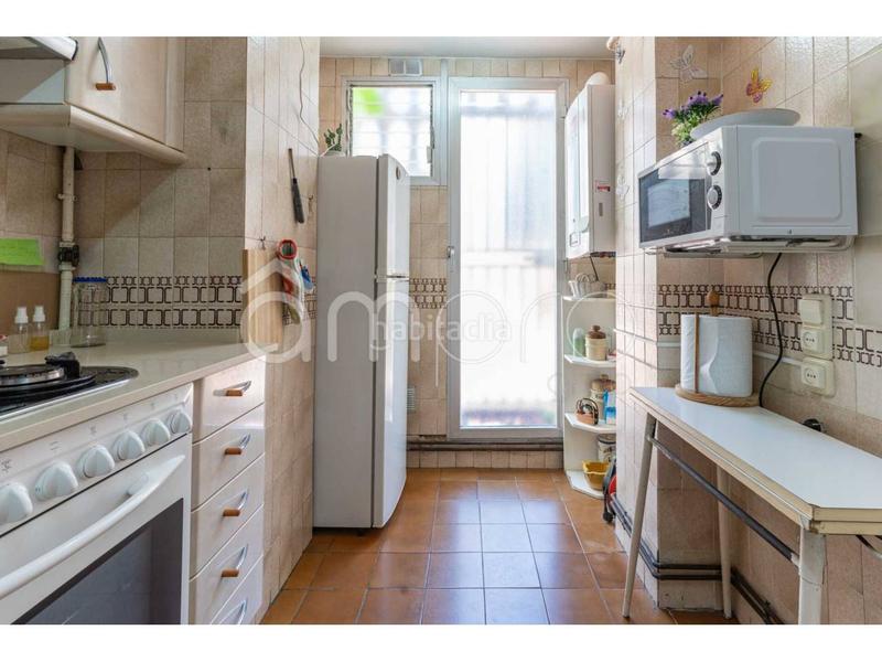 Foto aee9bda1-c719-484b-93bf-0f8232e63715. Pis amb calefacció a Eixample Tarragona