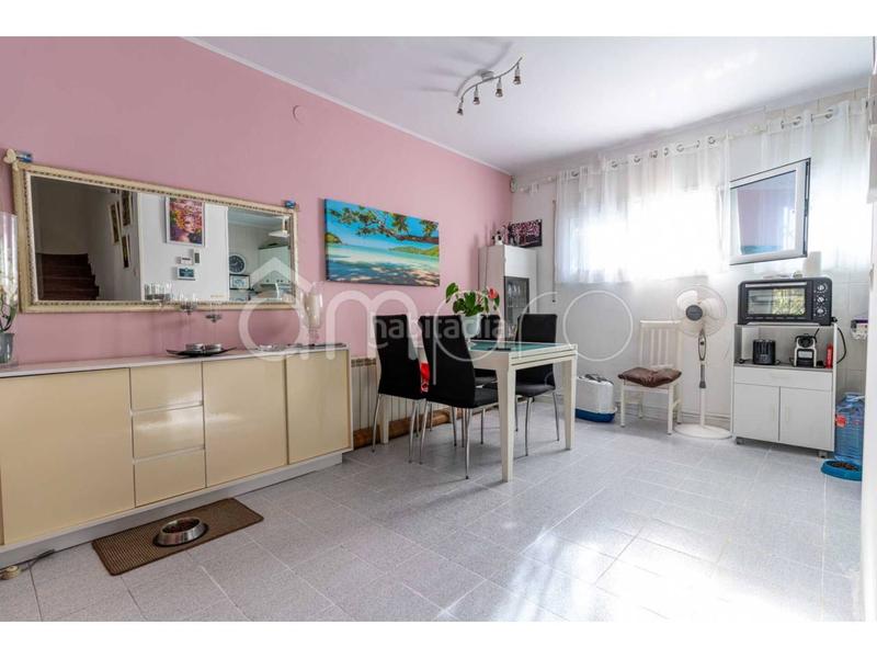 Foto f6cae050-5797-4b5f-b71b-4d2b052f3d6b. Casa pareada chalet pareado con piscina comunitaria en Salou