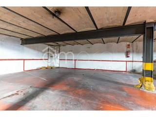 Aparcament cotxe  Sevilla. Parking doble en calle sevilla