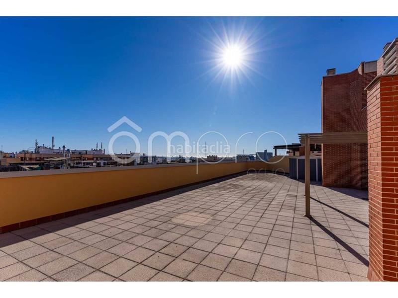 Foto 0c0ffea3-d8a3-4321-bdbb-23dde05add22. Àtic amb aparcament a Nou Eixample Sud Tarragona