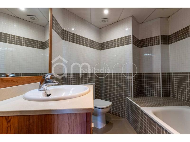 Foto d6f75fe7-8f75-4306-a87d-577a5b03bd18. Àtic amb aparcament a Nou Eixample Sud Tarragona