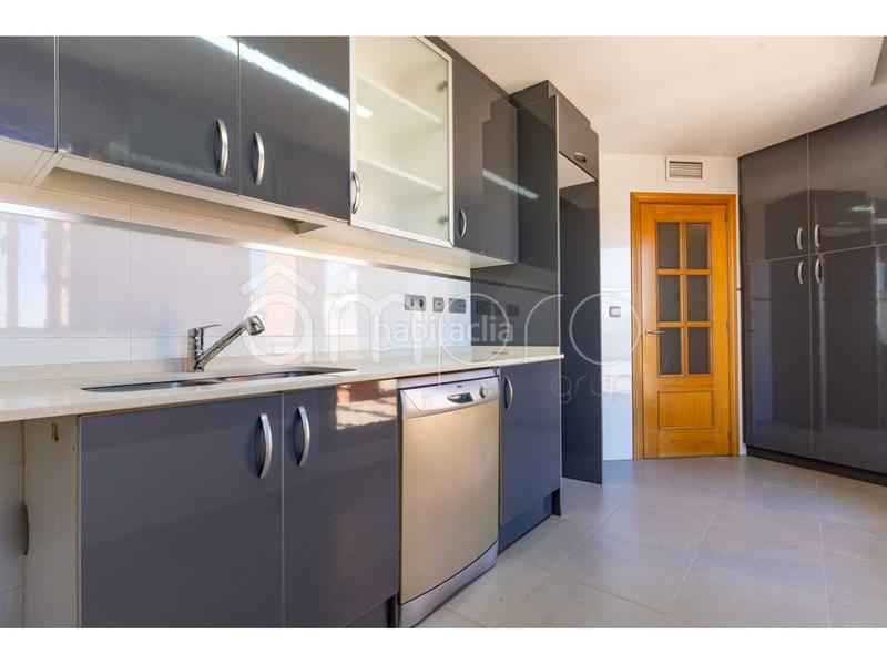 Foto e558f48f-2f36-4436-8359-2d624b6de330. Àtic amb aparcament a Nou Eixample Sud Tarragona