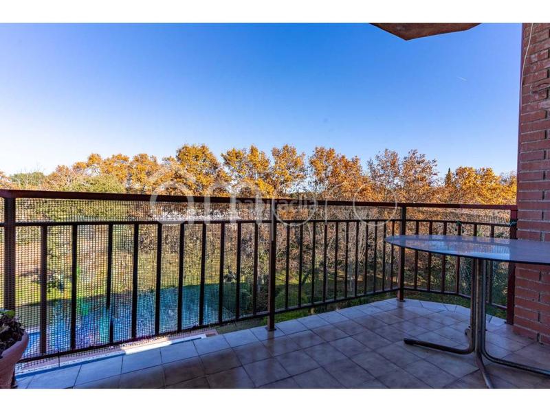 Foto 9fb6f2d1-1d55-431f-9f54-1f5ef1467dce. Pis amb aparcament a Catllar (El)