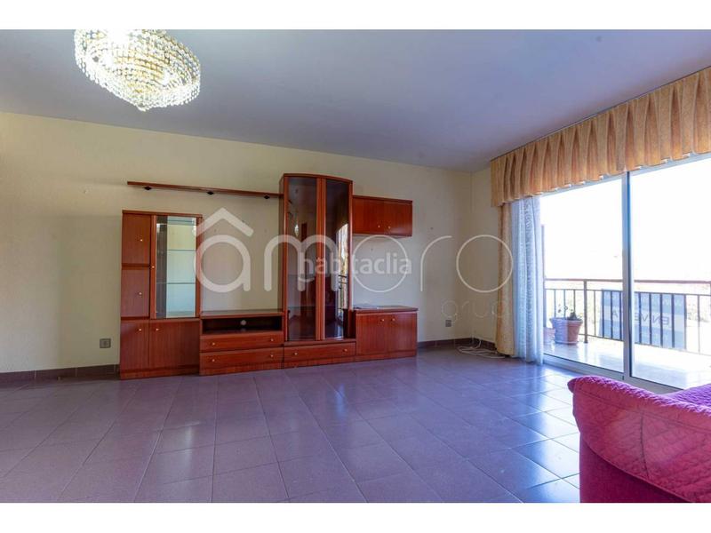 Foto b093eb3e-7d75-46d2-9ee9-16e1ee965f26. Pis amb aparcament a Catllar (El)