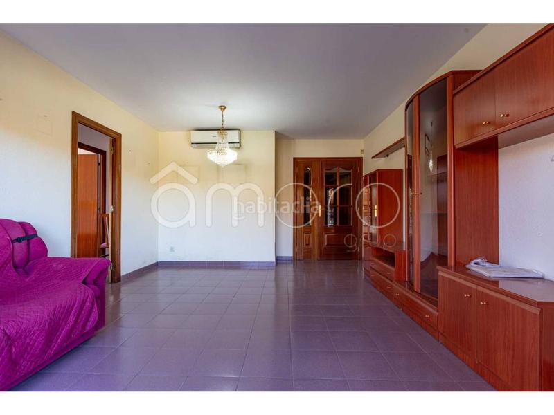 Foto f1ab54a7-fd55-499c-9aee-f39a6f5f7ab4. Pis amb aparcament a Catllar (El)