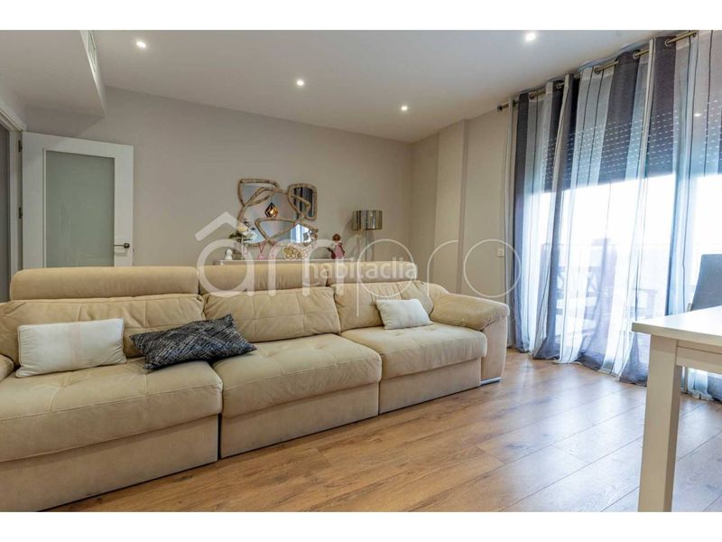 Foto 22016059-0cac-47bc-823c-fbb36caec615. Pis amb aparcament piscina a Nou Eixample Nord Tarragona