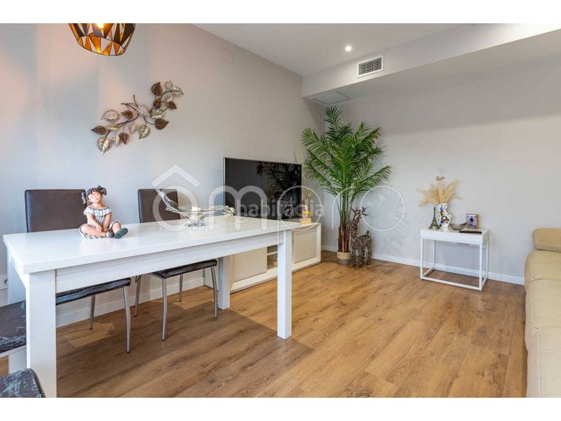 Foto c139c5da-5c75-4a7e-bbdc-fbe6b4897166. Pis amb aparcament piscina a Nou Eixample Nord Tarragona