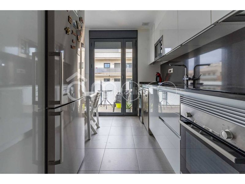 Foto f3c67fde-8a9e-4708-9883-16248e0a03c7. Pis amb aparcament piscina a Nou Eixample Nord Tarragona