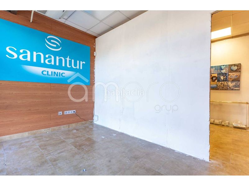 Foto 550abd0e-261f-4a65-b366-e1f3a2583eb1. Local comercial a Centre Torredembarra