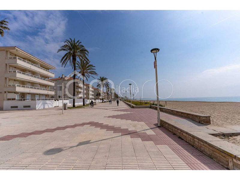 Foto a855cbe3-a7f3-49dc-95a0-b8ad454a1b3b. Local comercial a Bonavista Vendrell (El)