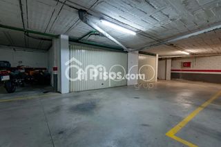 Posto auto  N/a. Se vende cochera con fácil acceso con capacidad para dos coches