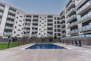 Pis  N/a. Altura piso 4º, piso superficie total 104 m, superficie útil 88