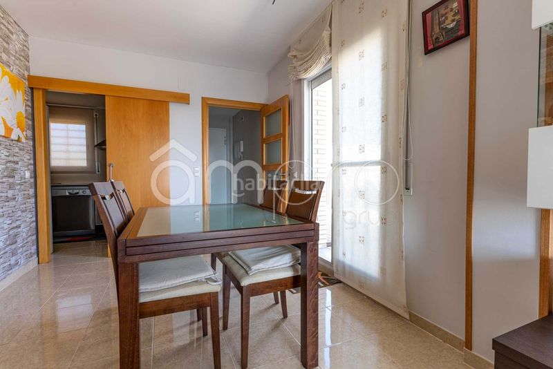 Foto a8cee2ab-0ef3-44b6-ae6f-a726ef2b34aa. Àtic a Roda de Barà