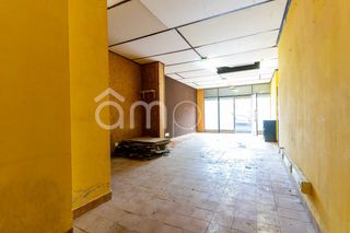 Business premise in C. Xoriguer