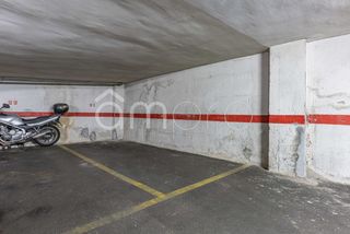 Aparcament cotxe a N/A