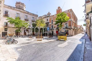 Lloguer Local Comercial  Calle santa eulalia nº vilanova i la geltrú.. Esta moderna oficina de 28,85 m, ubicada en pleno centro de vila