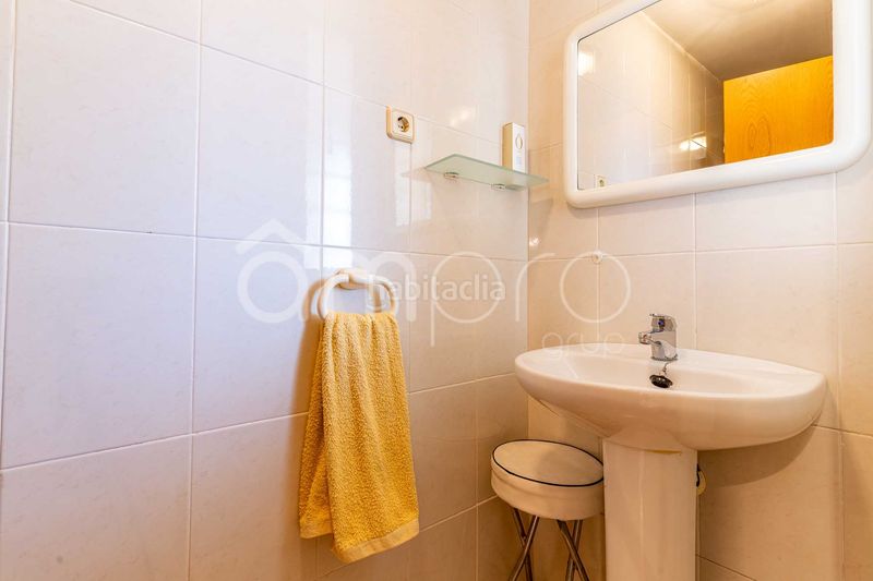 Foto d2017d9a-e5f4-4dc1-b4dd-68734463d019. Pis amb aparcament piscina a Platja de la Paella Torredembarra