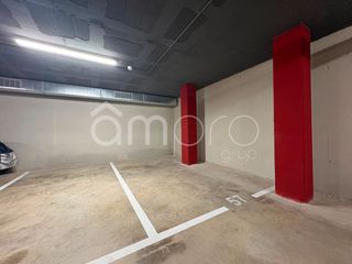 Posto auto  Cl any dels negats (a) pl:s pt:
 vilanova i la geltru (barcelon. Plaza de parking en buen estado, ideal para residentes o inverso