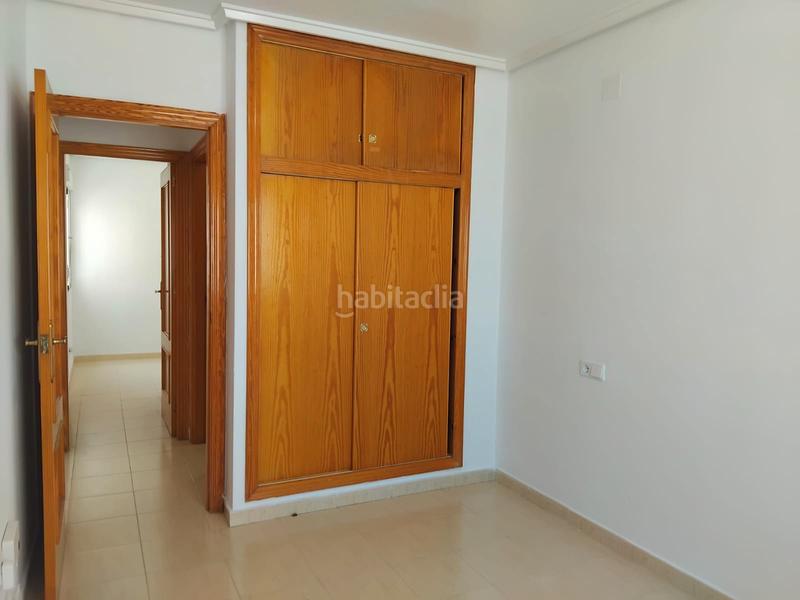 Foto 45dfc853-e699-4c16-8a4d-173d81a46aef. Casa adosada en La Florida Orihuela