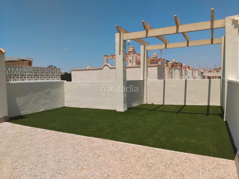 Foto f0f2540f-6fe6-4974-94c9-c31128f2d55c. Casa adosada en La Florida Orihuela