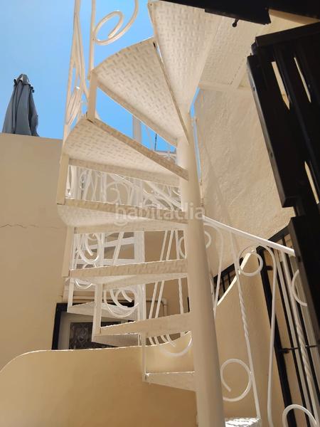 Foto f5b9621c-6ad7-444a-a4d3-7f891f5f6b52. Maison jumelée avec piscine dans La Florida Orihuela