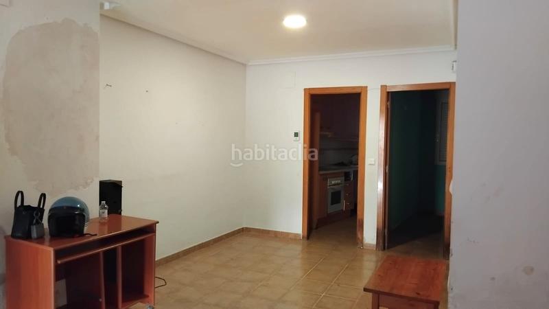 Foto b5ac1d3f-f84c-423d-a89a-c616b0607c51. Planta baixa a Centro San Juan de Alicante