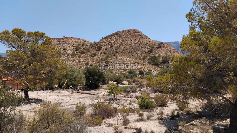 Foto 4c52fcc5-343a-42a6-a0d8-3334ca622f65. Masía en Xixona