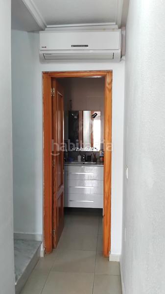 Foto 9456b73d-1ba4-48f3-b0e6-309ed5e510e1. Casa adosada en carrer de creta 46 en Monte y Mar Santa Pola