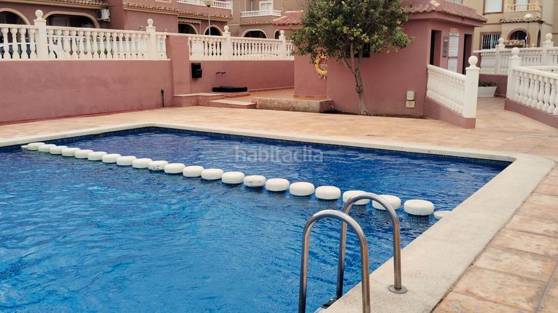 Foto ae6281b8-d188-4cf2-80a2-f1bfd3d242a9. Casa adosada en carrer de creta 46 en Monte y Mar Santa Pola