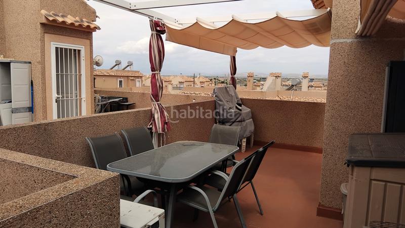 Foto b105432f-730c-4f16-964d-b1bf7d698523. Casa adosada en carrer de creta 46 en Monte y Mar Santa Pola
