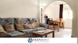 Semi detached house in Carrer de creta 46