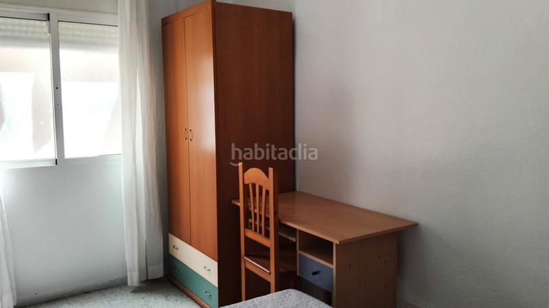 Foto 0854c1e3-71e2-46c0-a642-c60e98b5ac89. Piso en Carolinas Altas Alicante