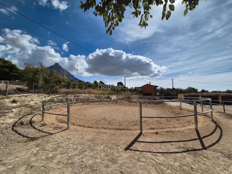 Foto 4a627fab-eff5-4856-8a8d-1e1c6ea7d7e3. Country house with fireplace heating parking in Finestrat pueblo Finestrat