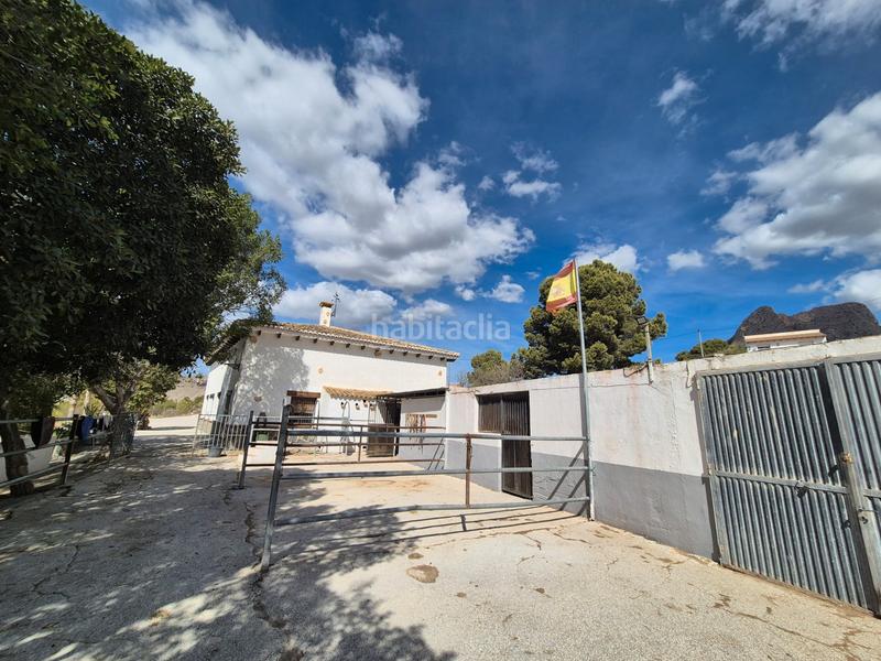 Foto 60b34b6f-62ef-4573-ae5b-ae8752027a8b. Country house with fireplace heating parking in Finestrat pueblo Finestrat