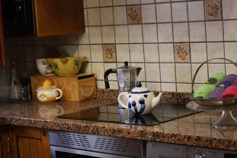 Foto a5f5ebf7-2531-42ee-b832-febb2cad4262. Masia amb xemeneia calefacció aparcament a Finestrat pueblo Finestrat