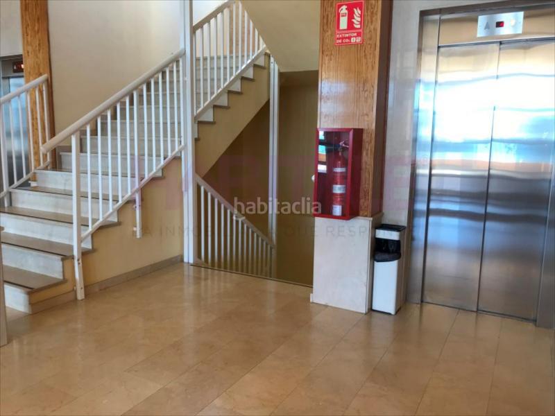 Foto 868cee0f-1cd2-4934-aff6-abce45782183. Rent flat in jaume i el conqueridor in Playa Muchavista Campello (el)