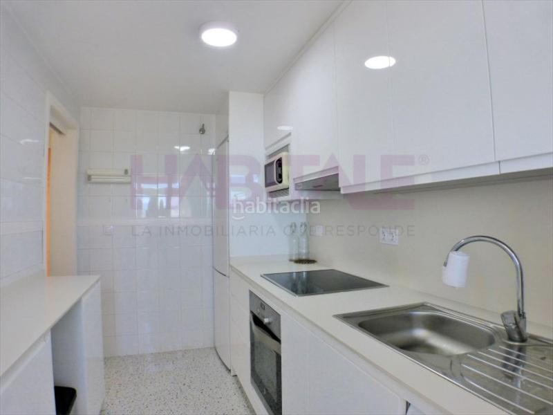 Foto b1af8cdc-f1c6-43dd-96fc-0200365c06ea. Rent flat in jaume i el conqueridor in Playa Muchavista Campello (el)