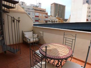 Location Appartement à Ensanche-Diputación. No pierdas la oportunidad de vivir en este espectacular ático en