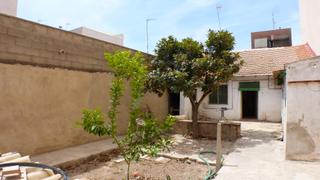 Casa en Norte. San vicente del raspeig, venta de 2 solares con casa vivienda pa