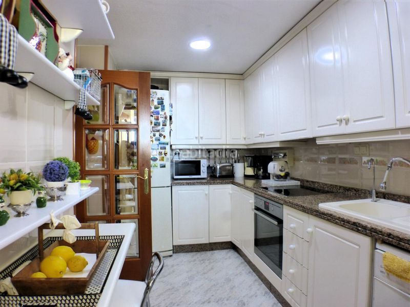 Foto d8e8b33f-8fd2-4813-84ff-d6684dc18768. Apartament amb piscina a Cabo de las Huertas Alicante
