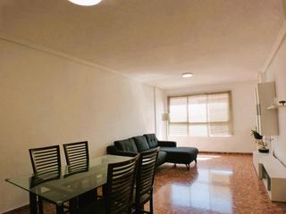 Apartament a Benalúa. Alquiler de piso para larga temporada en el barrio de benalua, p