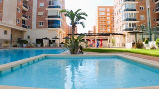 Lloguer Apartament a Paus - Polígono San Blas. Piso en alquiler con urbanización en zona residencial pau i, san