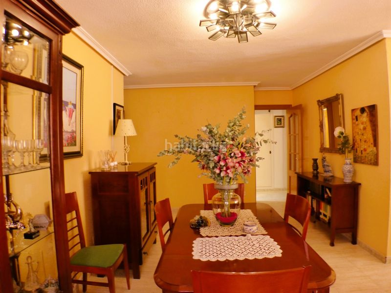 Foto 36e41705-7c4d-4c7c-b7ba-9d3bc2cc127c. Apartament a Carolinas Altas Alicante