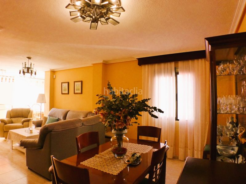 Foto 7f8c54ff-5361-4d08-9220-e47dd9b30a6f. Apartament a Carolinas Altas Alicante