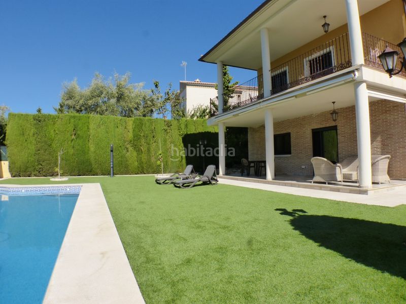 Foto 21928679-ad99-4ea1-a904-4b92e2f22f0f. Casa amb piscina a Centro Mutxamel
