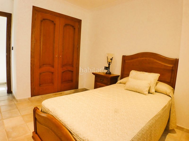 Foto 4c7dd50d-7028-4a8f-b9c5-2c64fcc30ea2. Casa amb piscina a Centro Mutxamel