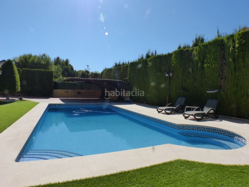 Foto 55f15297-1dd8-4464-90c7-5f1e36bc9d49. Casa amb piscina a Centro Mutxamel