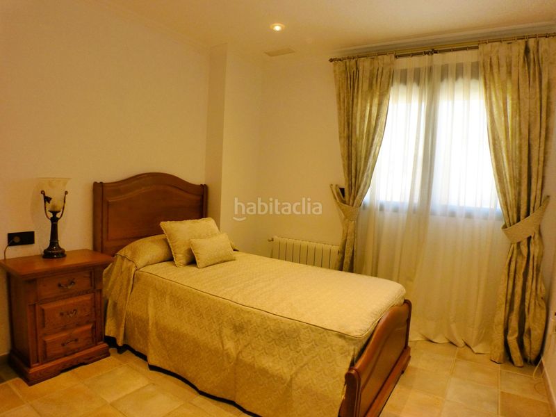 Foto ac0126e8-298d-4808-9f62-452cdd8d82ad. Casa amb piscina a Centro Mutxamel