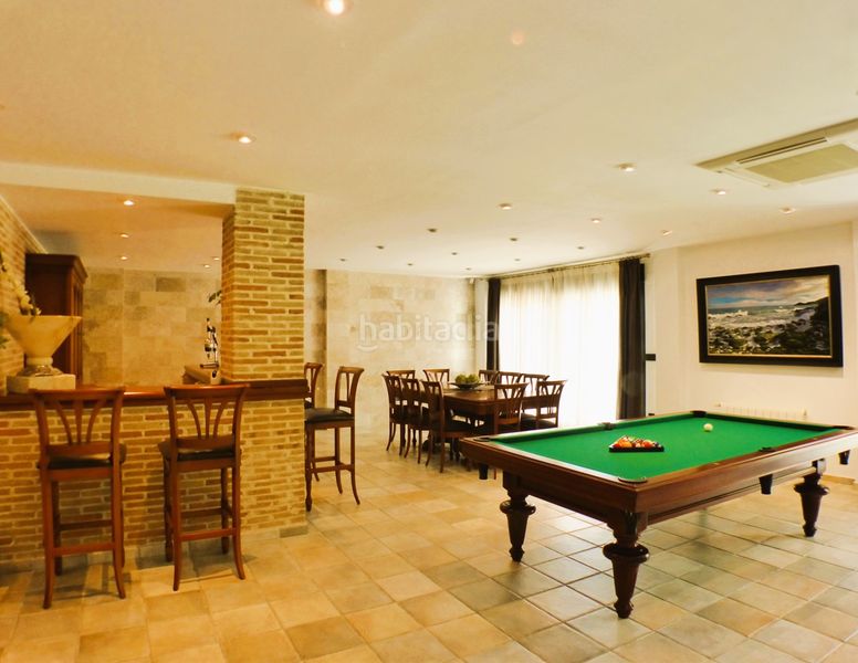 Foto b5e691bb-5426-4e7b-9dae-15a2719d8d9a. Casa amb piscina a Centro Mutxamel