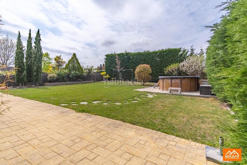 Foto 0b9bbfb5-8f47-4fcf-ba96-10cd982e9574. Chalet mit heizung parking pool in Casar (El)